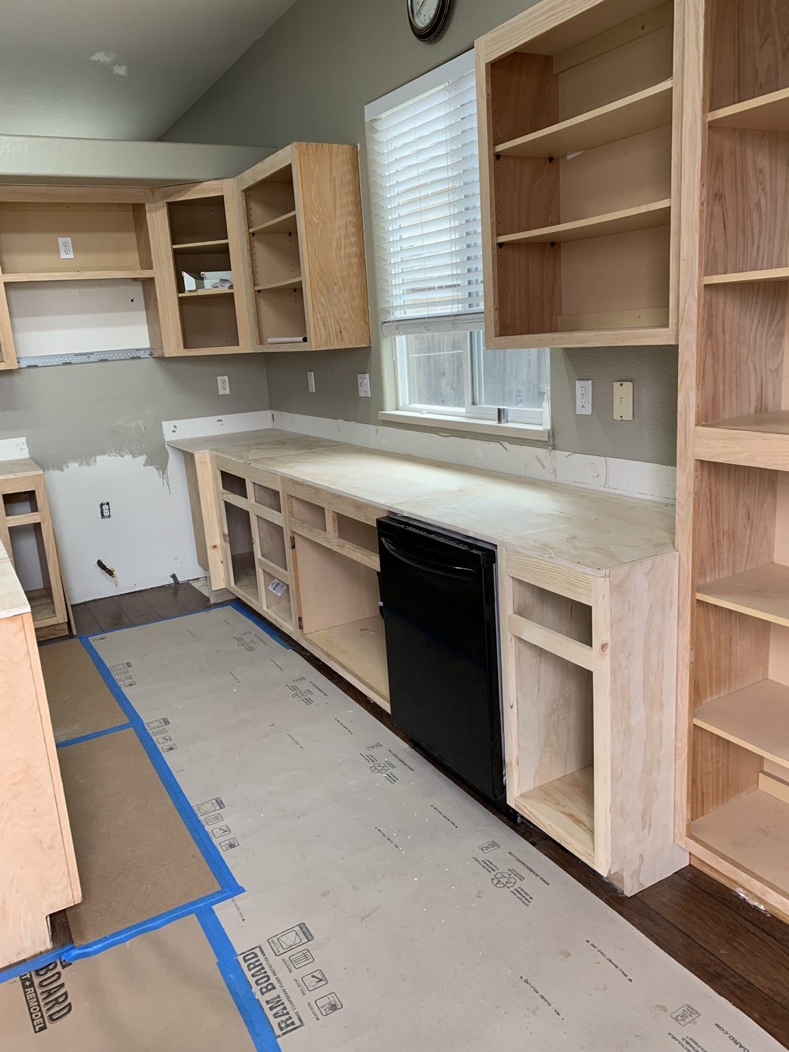 Kitchen backsplash & cabinet work